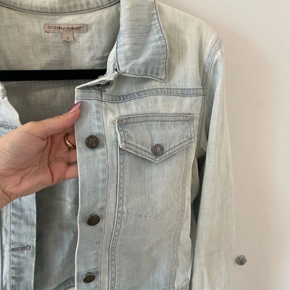 Citizen of Humanity Light Wash Jean Jacket - Picture 3 of 5